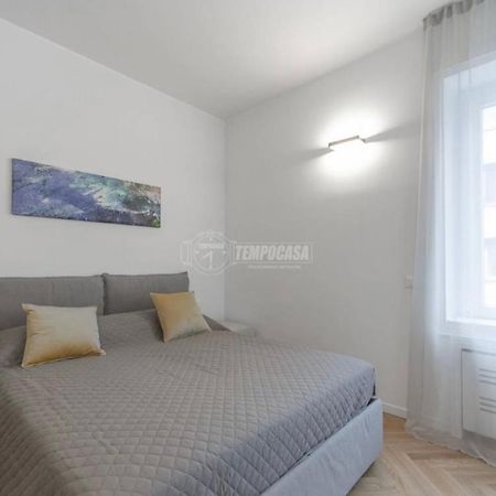 Milano: Incantevole Appartamento In Pieno Centro - Fancy Yellow Apartments Zewnętrze zdjęcie
