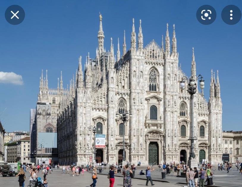 Milano: Incantevole Appartamento In Pieno Centro - Fancy Yellow Apartments Zewnętrze zdjęcie
