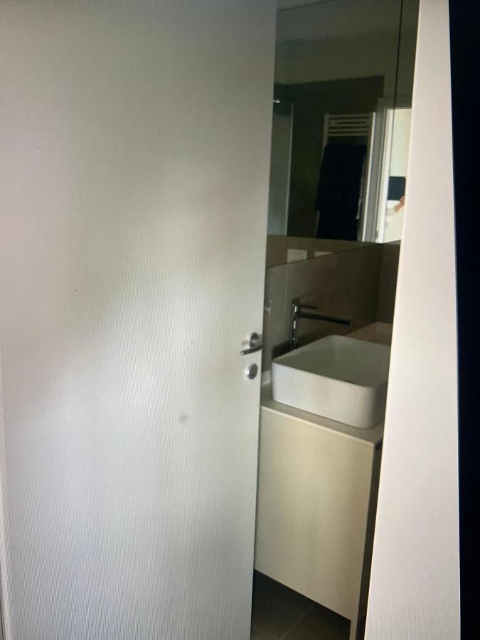 Milano: Incantevole Appartamento In Pieno Centro - Fancy Yellow Apartments Zewnętrze zdjęcie
